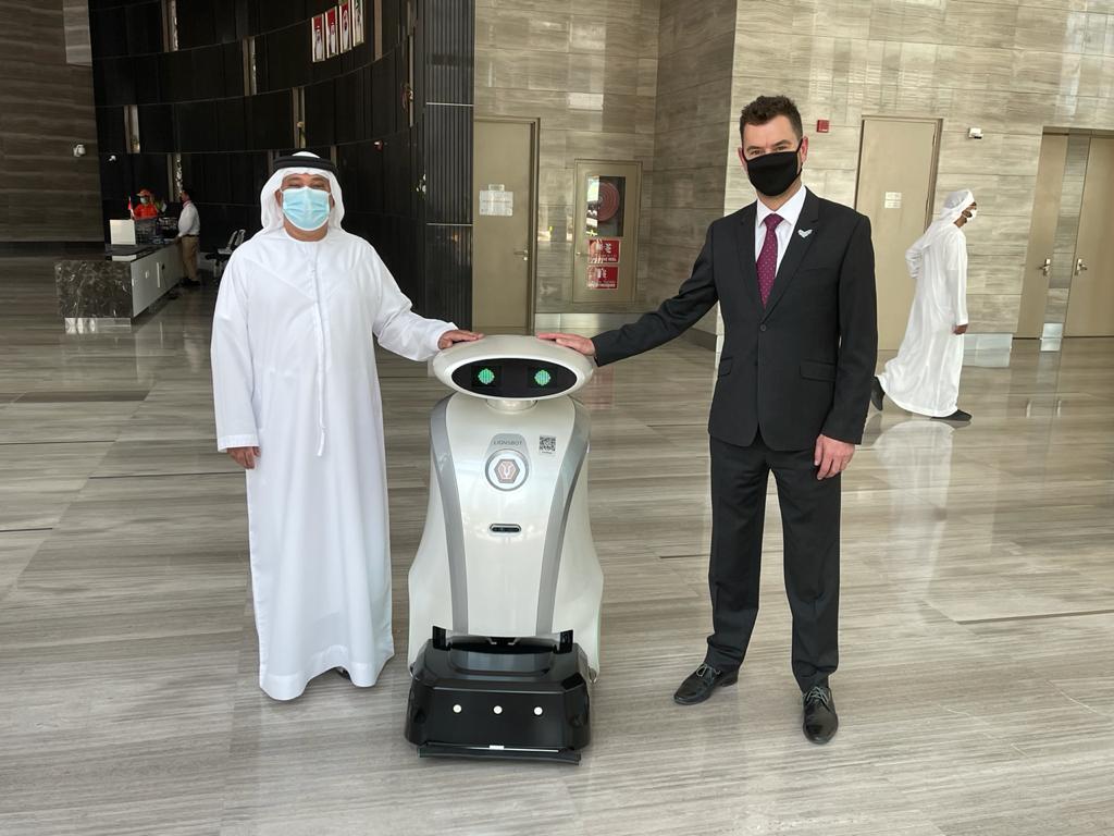 Tafawuq Facilities Management introduces the first robotic cleaner in the UAE